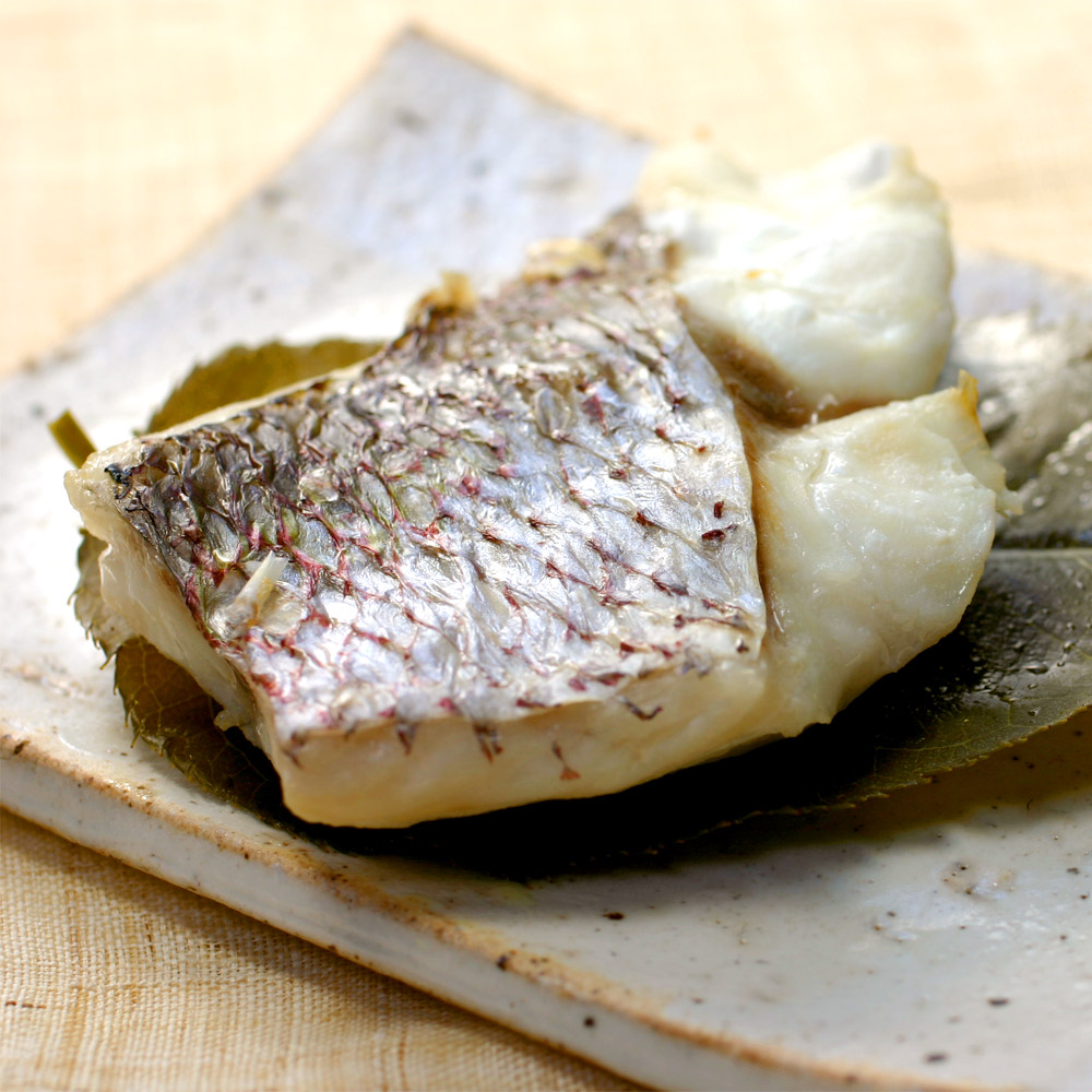 真鯛桜香1切入り(120g前後)